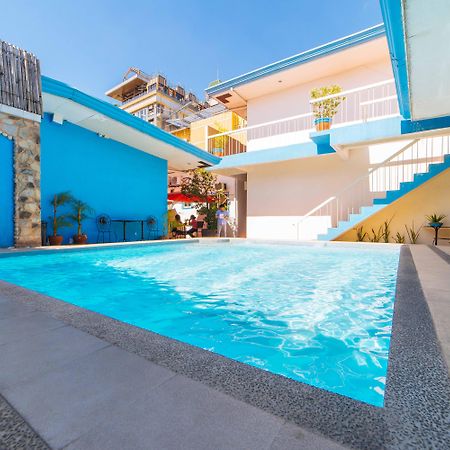 Reddoorz Near Walking Street Angeles City Екстериор снимка