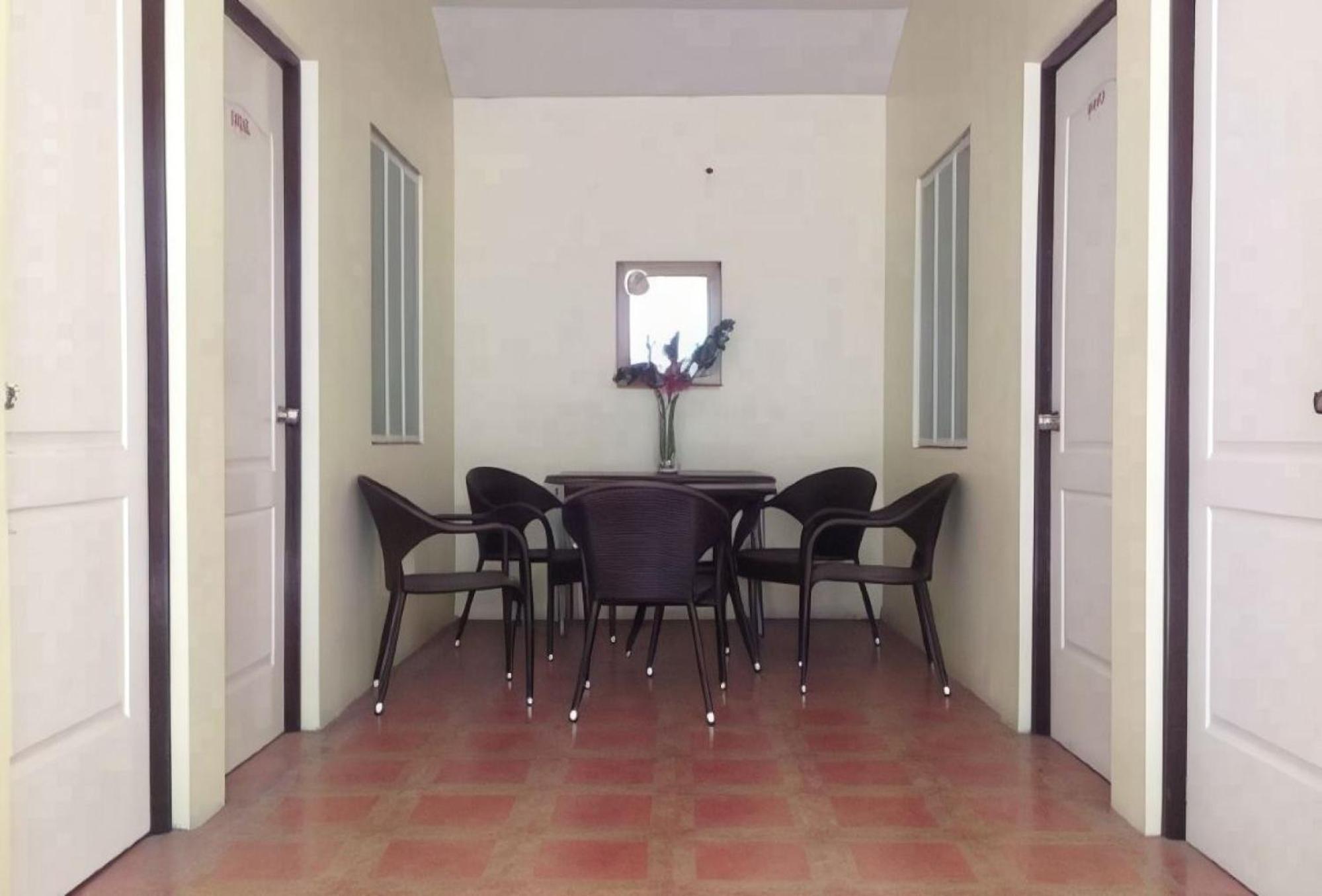 Reddoorz Near Walking Street Angeles City Екстериор снимка