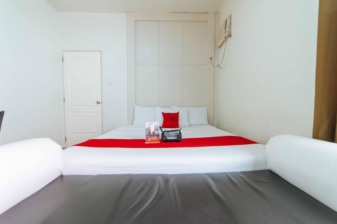 Reddoorz Near Walking Street Angeles City Екстериор снимка