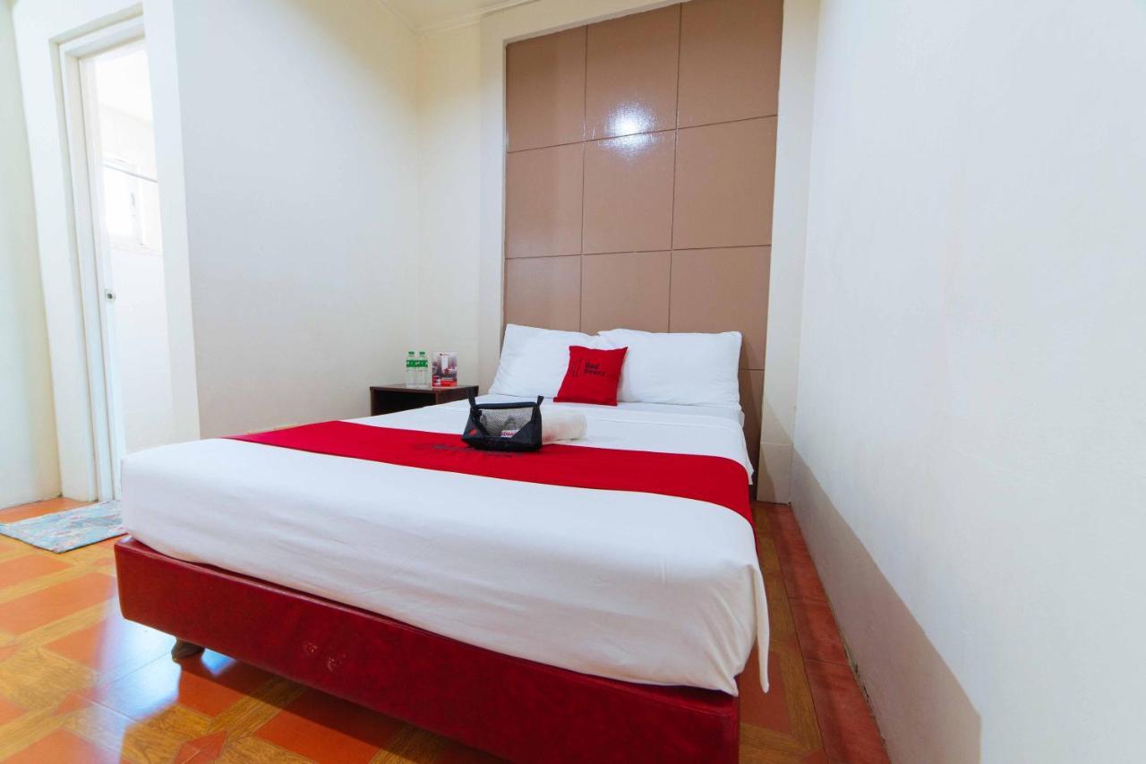 Reddoorz Near Walking Street Angeles City Екстериор снимка